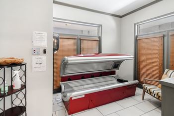Tanning bed
