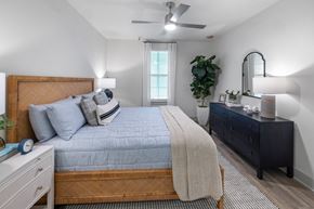 Santa Rosa Beach apartment for rent - Large Bedroom at Saltaire Apartment Homes in Santa Rosa Beach, 32459