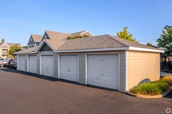 Garages 