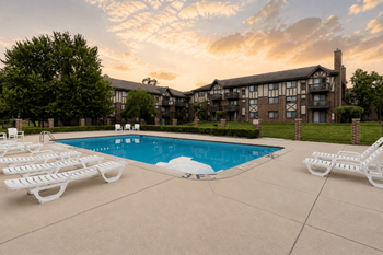 2 Resort-style pools