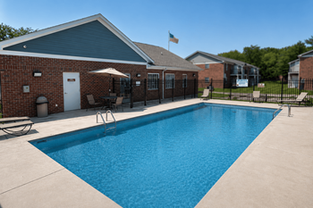 Resort-style swimming pool