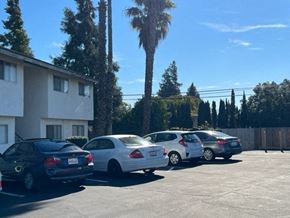 Fairfield apartment for rent - Tradewinds Parking Area