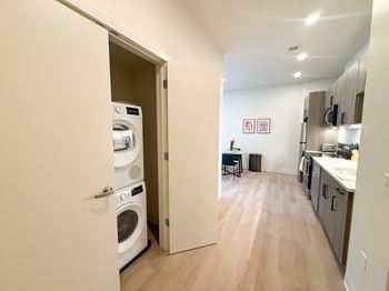 In-unit washer & dryer