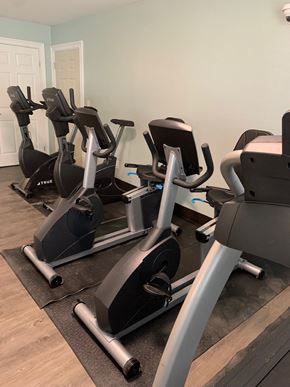 Chattanooga apartment for rent - Cardio Machines at Campbell Ridge Apartments, Chattanooga, 37406
