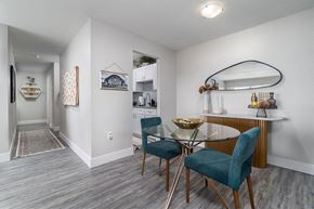 Cincinnati apartment for rent - a dining room with a glass table and chairs at The Heights Apartments, Ohio, 45220
