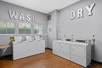 Washer and dryer room at the callaway house austin