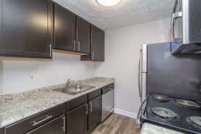 Cincinnati apartment for rent - One Bedroom Kitchen