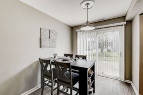 Cincinnati apartment for rent - Dining Room at The Parkton, Cincinnati, 45231
