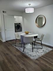 Dayton apartment for rent - Dining Area at Fox Run, Ohio, 45426