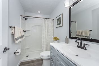 Bathroom with bathtub
