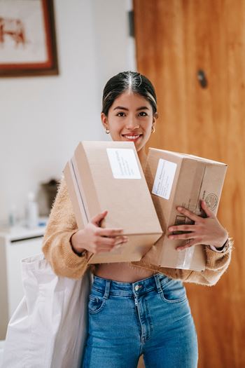 Girl with packings