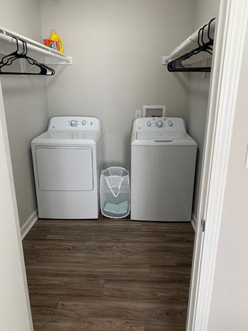 Washer dryer in unit
