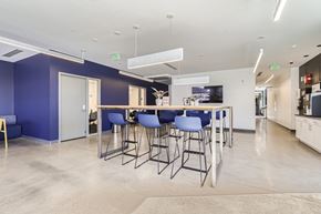 Aurora apartment for rent - stanley house