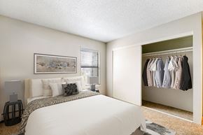 Denver apartment for rent - Retreat at Water's Edge | Colorado Springs, CO Apartments