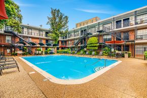 Houston apartment for rent - Luxury Apartment Homes Available at Allen House Apartments, 3433 West Dallas Street, Houston