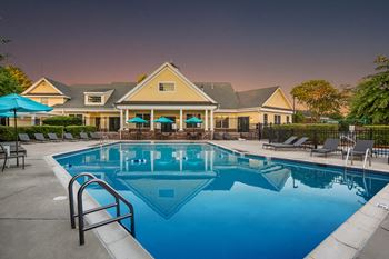 Ourcommunity-luxury apartments available