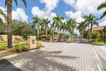 Ourcommunity-ideal south florida location