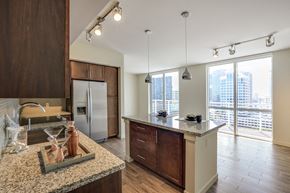 Fort Lauderdale apartment for rent - Spacious Floor Plan at Amaray Las Olas by Windsor, 215 SE 8th Ave, FL