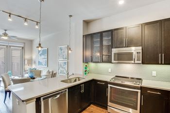 Modelhomes-spacious 10 to 12 foot ceilings