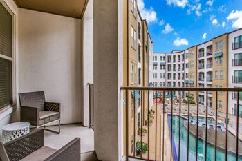 Modelhomes-apartments with patio/balcony available