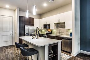 Dallas apartment for rent - Quartz Countertops at Windsor by the Galleria,13290 Noel Rd, TX