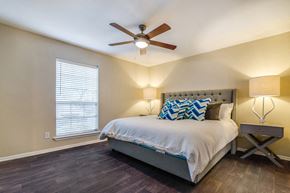 Houston apartment for rent - Contemporary Fans Throughout at Allen House Apartments, Houston, TX