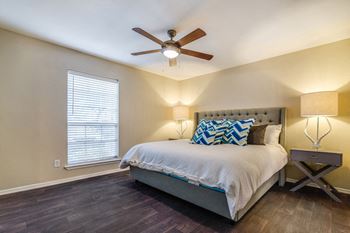 Modelhomes-contemporary fans throughout