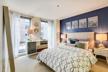 Modelhomes-lush wall-to-wall carpeting