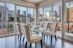 Los Angeles apartment for rent - Dramatic Living Spaces with High Ceilings at South Park by Windsor, 939 South Hill Street, Los Angeles