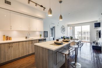 Designer two-tone cabinetry