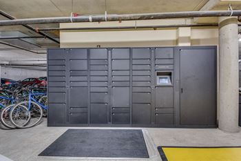 Amenities-amazon lockers