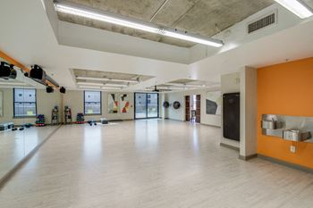 Amenities-yoga room