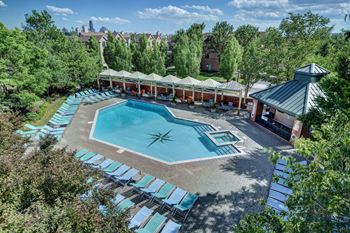 Amenities-expansive indoor and outdoor amenity spaces