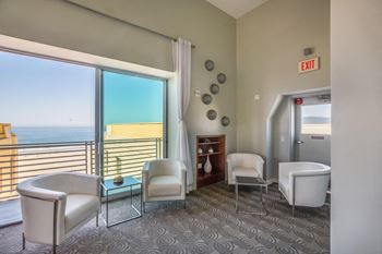 Amenities-resident sky lounge