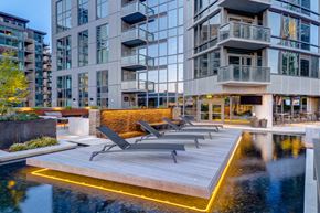 Seattle apartment for rent - Wading Pool with Chaise Lounge Island at Stratus, Seattle, 98121