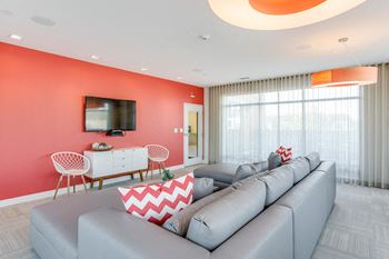 Amenities-large screen tvs in the resident lounge