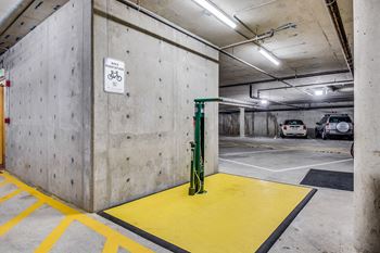 Amenities-bike station