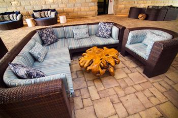 Amenities-complimentary wi-fi in the cave