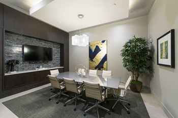 Amenities-conference room