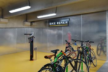 Bike repair station