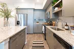 Plantation apartment for rent - Stone countertops at Windsor 335, Plantation, Florida