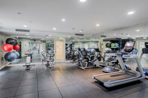 Los Angeles apartment for rent - Fitness Center at Windsor Hancock Park