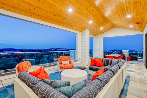 Austin apartment for rent - Sky Deck at Yaupon by Windsor, Austin