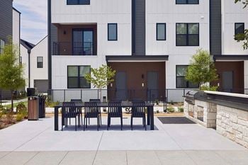 Outdoor lounge