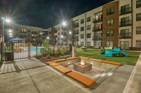 Chamblee apartment for rent - Landscaped courtyard and sunken firepit at Windsor Parkview
