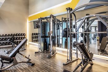 Weight lifting equipment