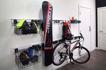 Customizable storage racks