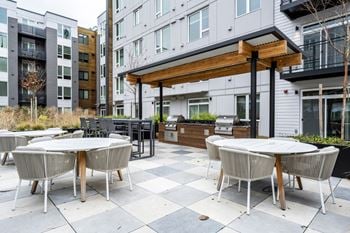 Outdoor grilling station