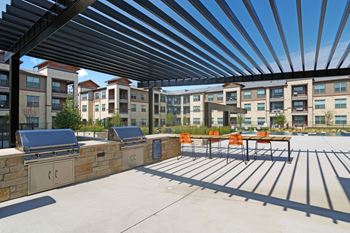 Grilling stations at windsor lakeyard district