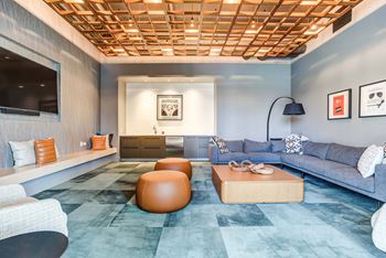 Cozy library with plenty of space for meeting and working